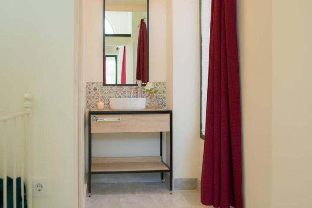 סביליה Apartamento A Estrenar Frente A La Plaza De Espana מראה חיצוני תמונה